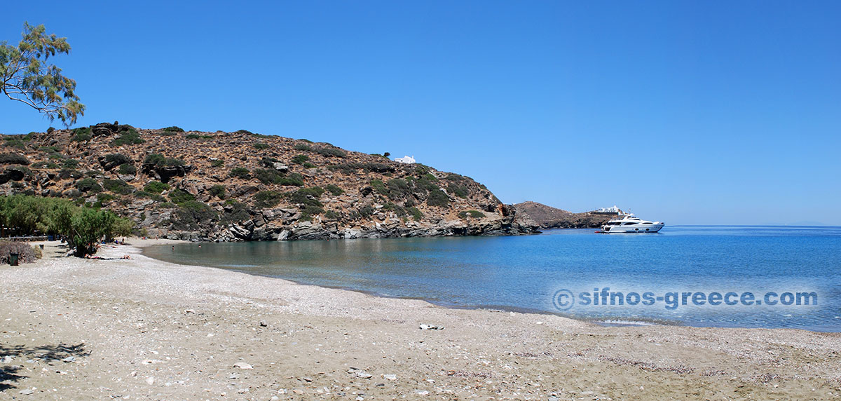 Η παραλία Αποκοφτό στην περιοχή της Χρυσοπηγής