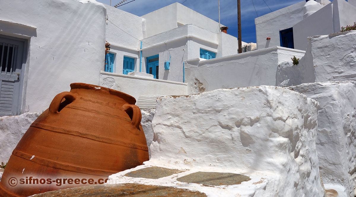 Παραδοσιακή αρχιτεκτονική στον Αρτεμώνα