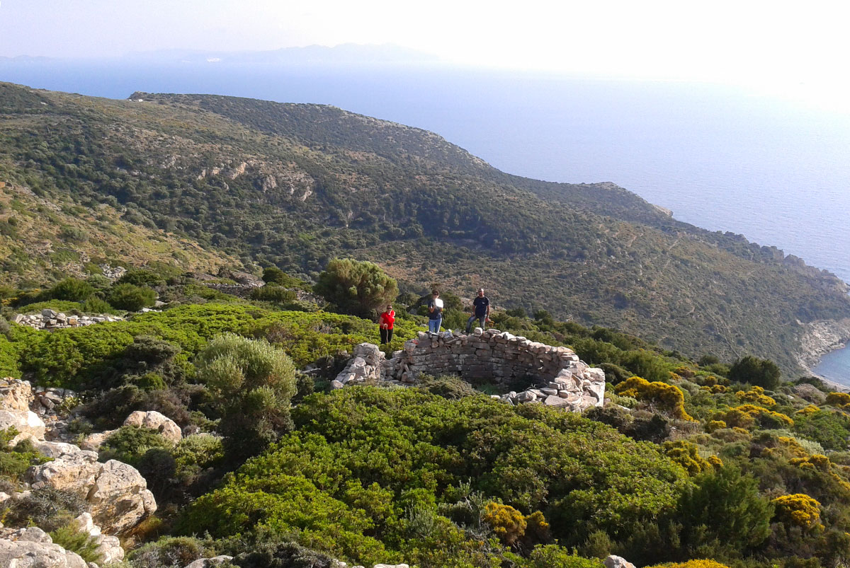 Εθελοντές συμμετέχουν στο σύστημα αναβίωσης των πύργων